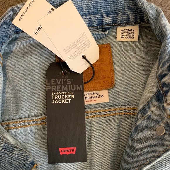 Levi’s denim jacket - Picture 4 of 5